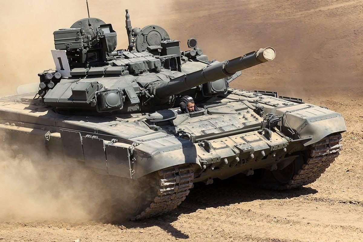 ССО показали, як знищили новітній російський танк