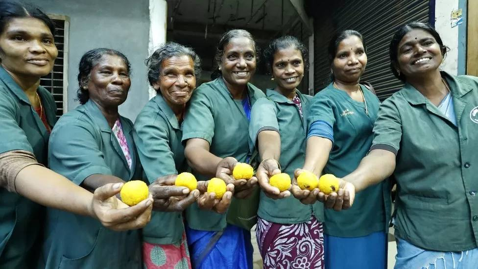 11 прибиральниць з Індії стали мільйонерками