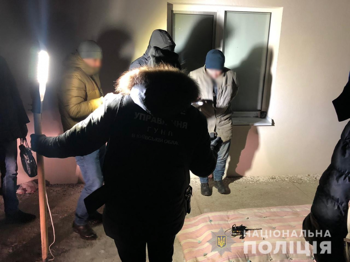 Кинув у поліцейських гранату та відкрив стрілянину: як на Київщині затримували злочинців