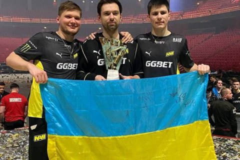 Українські кіберспортсмени знову увійшли в першу десятку кращих команд світу