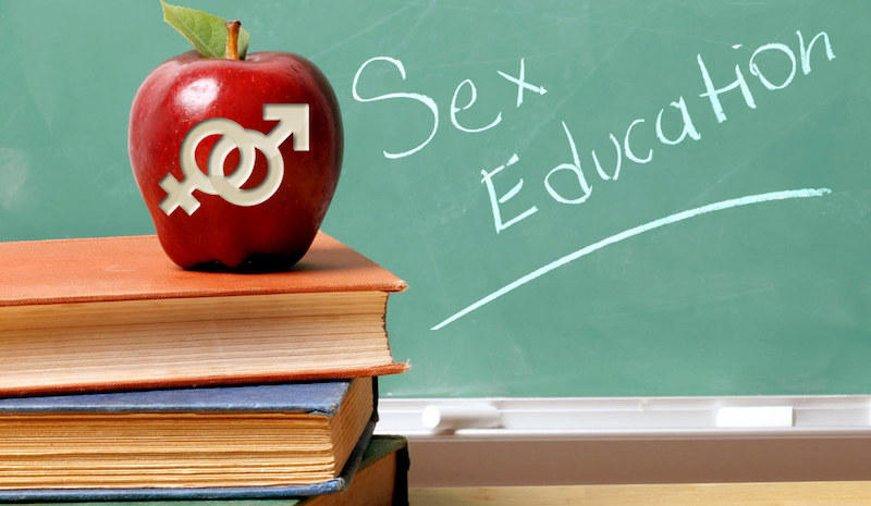 Сексуальна освіта: що це таке та чому вона потрібна українським школярам