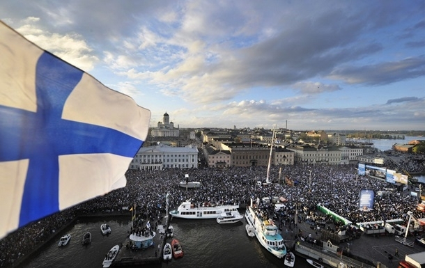 У Фінляндії закликали ЄС допомогти зупинити наплив мігрантів із росії