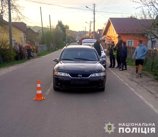 На Дрогобиччині 18-річний водій збив 4-річного хлопчика: дитина не вижила