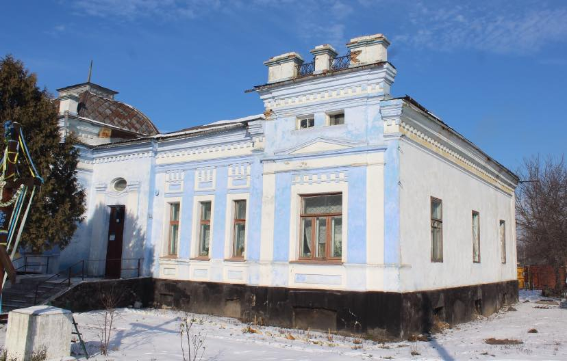Львів’янка придбала палац на Хмельниччині, який планує відновити