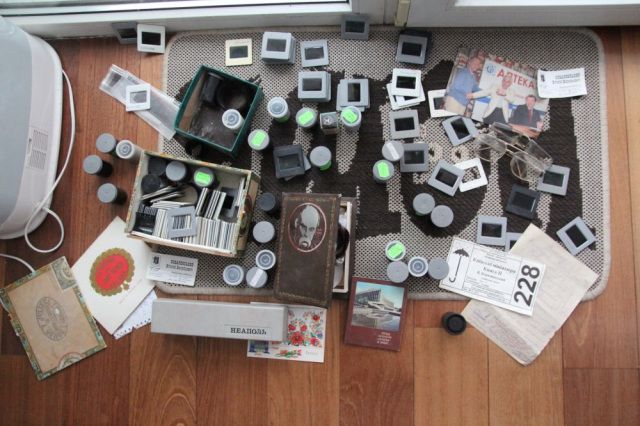 Речі києвознавця Віталія Ковалинського викинули разом з будівельним сміттям Фото: Антон Короб