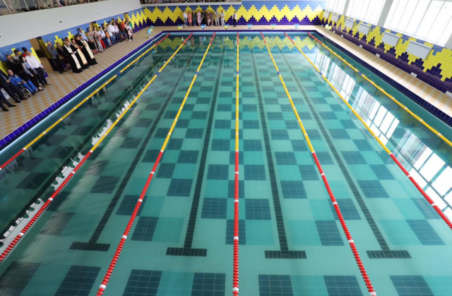 У Буській ДЮСШ після реконструкції відкрили плавальний басейн. Фото: ЛОР