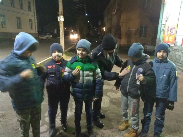 У Бібрці поліцейські провели профілактичний урок для дітей