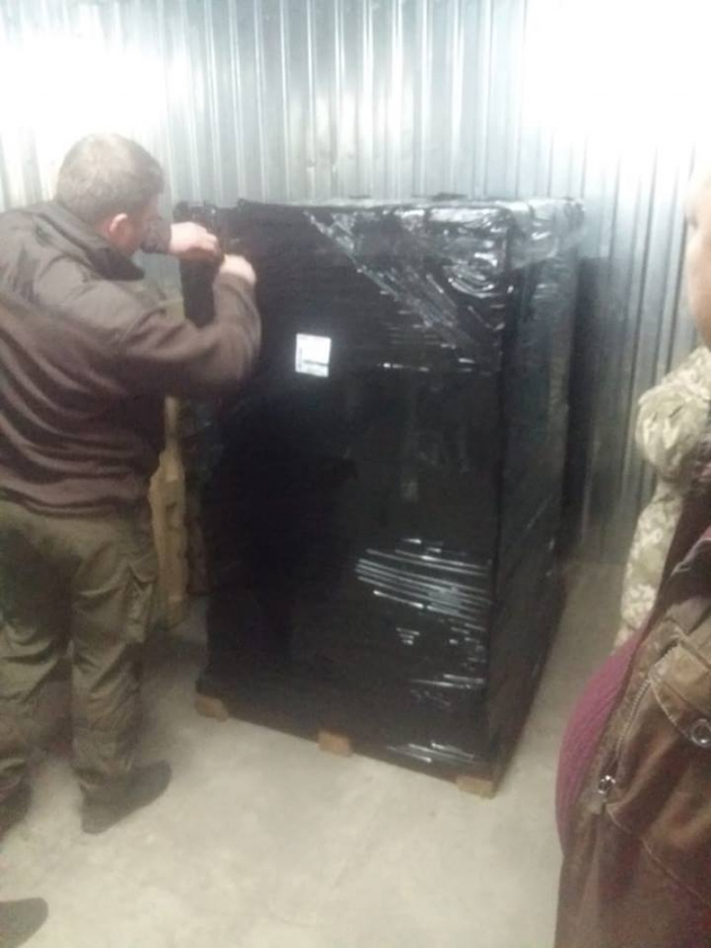 Правоохоронці затримали контрабанду цигарок з тимчасово окупованої території України