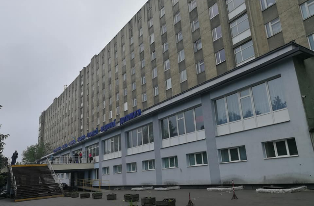 У кількох лікарнях Львова призупинили госпіталізацію, через повідомлення про замінування