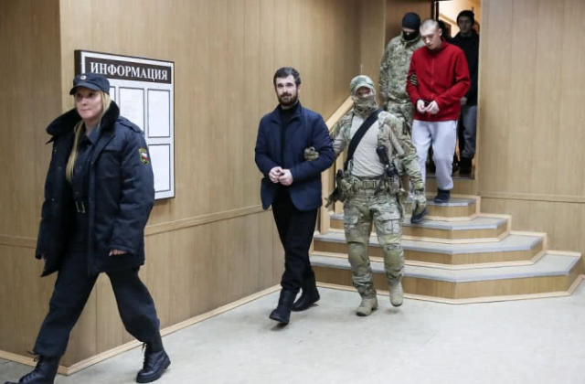 Судилище росіян над українськими моряками
Фото: TASS.RU