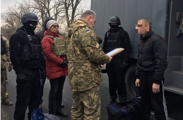 Україні передали 13 засуджених, які відбували покарання на Донеччині