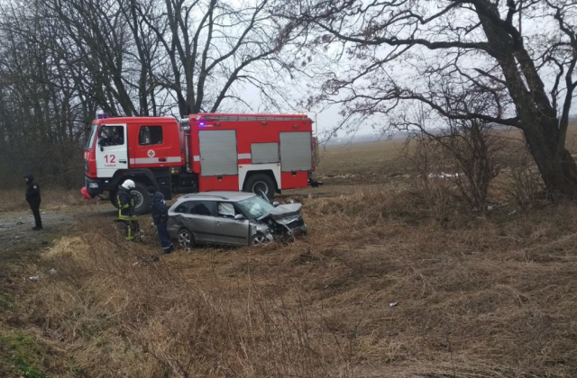 На Львівщині рятувальники двічі надавали допомогу в ДТП