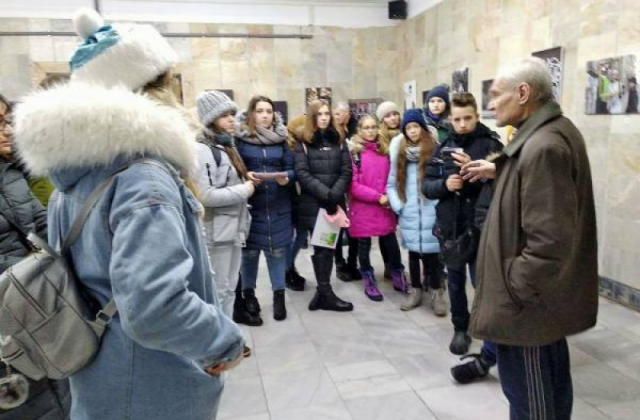 Школярі з Луганщини відвідали Львівський палац мистецтв