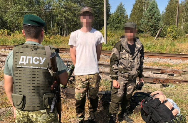 У Чорнобильській зоні затримано сталкерів-іноземців. Фото: ДПСУ
