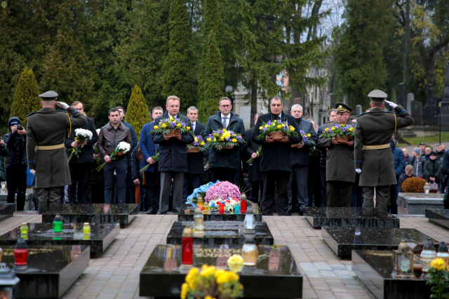 На Личаківському кладовищі вшанували пам