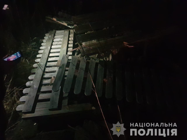 На Київщині чоловік зніс пам’ятник учасникам АТО, щоб побудувати будинок