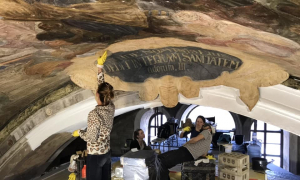 Реставрація фресок у Гарнізонному храмі