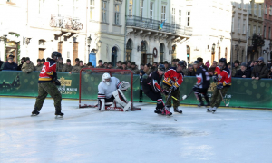 Українці перемогли канадських військових в хокейному матчі