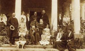 Родина Шептицьких у Прилбичах. 1 жовтня 1911 року.