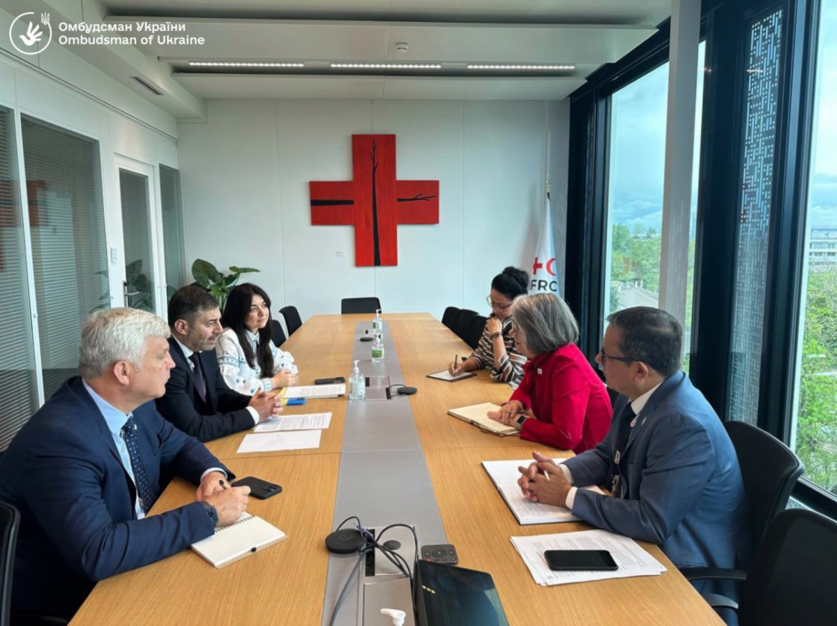 Лубінець зустрівся з керівництвом Міжнародного Червоного Хреста