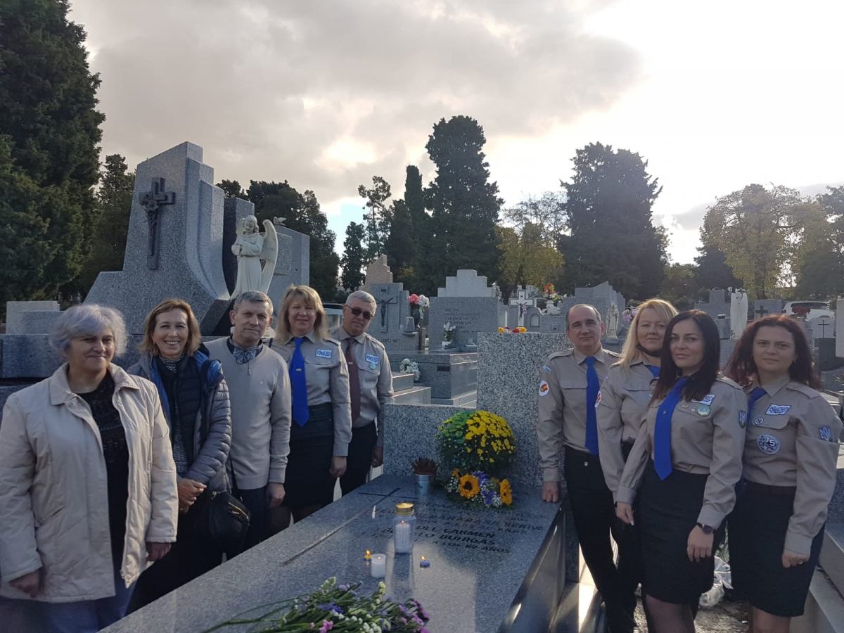 СУМівці вшанували чотири українські могили на цвинтарях у Мадриді