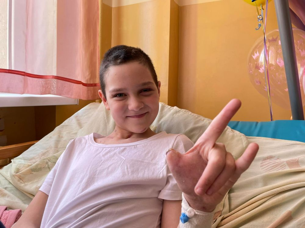 Львівські лікарі лікують дівчинку, яка єдина зі сім