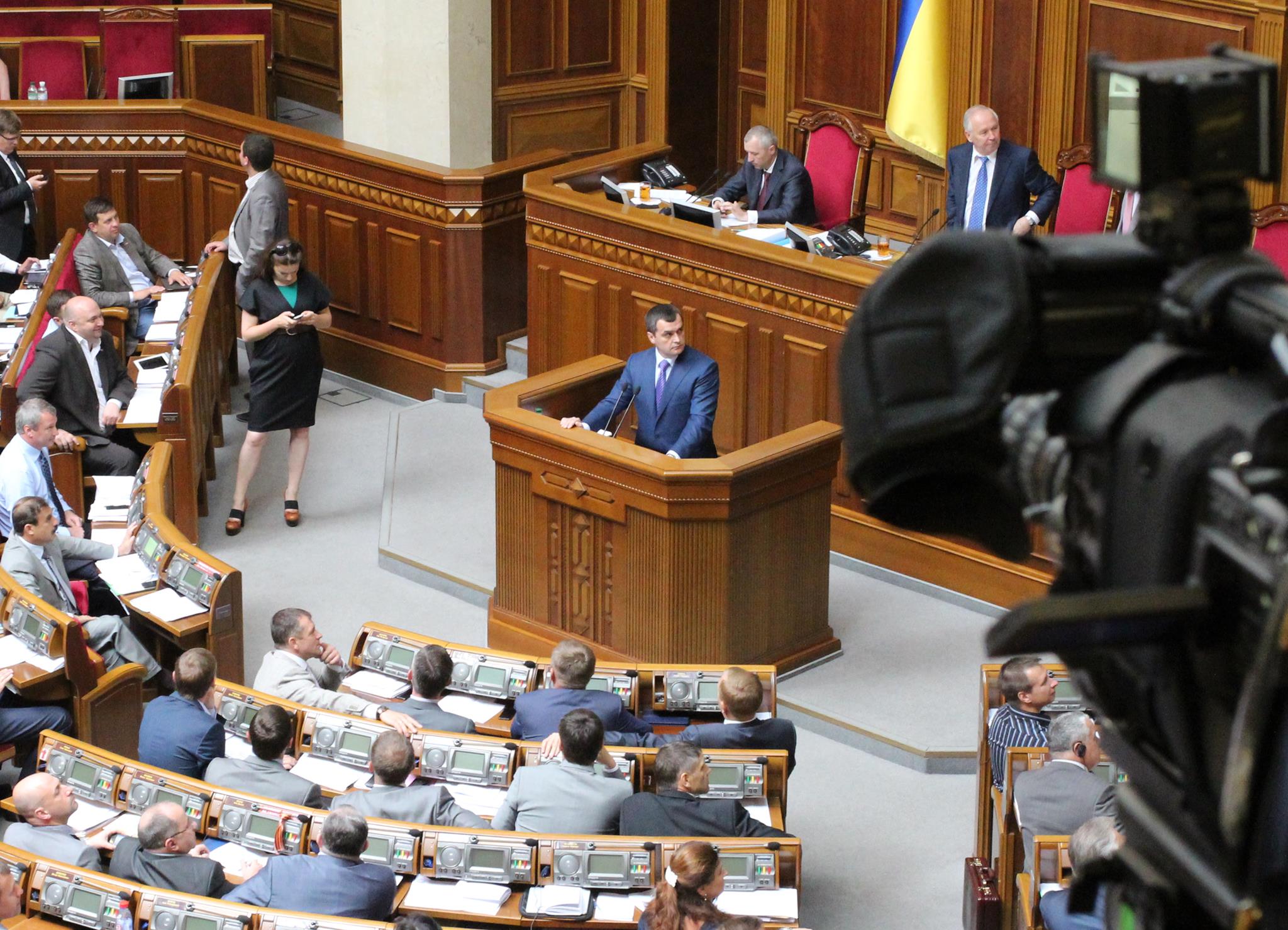 Захарченко заявив, що подав документи для арешту кривдника журналістів