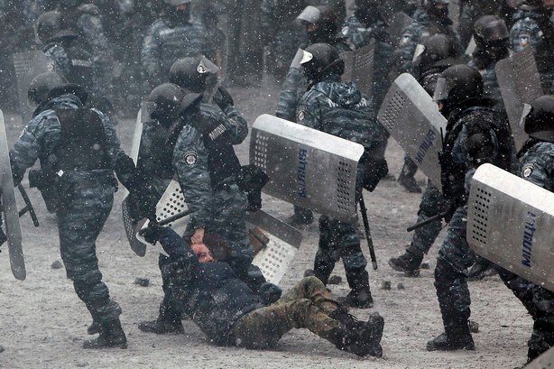 День в історії - 8 років тому "Беркут" розігнав студентський протест на Майдані