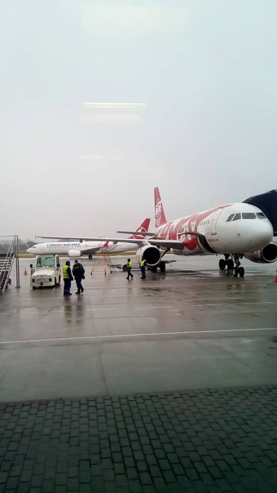 Новини Львова: В аеропорт Львів прибув новий Boeing 737-8 MAX