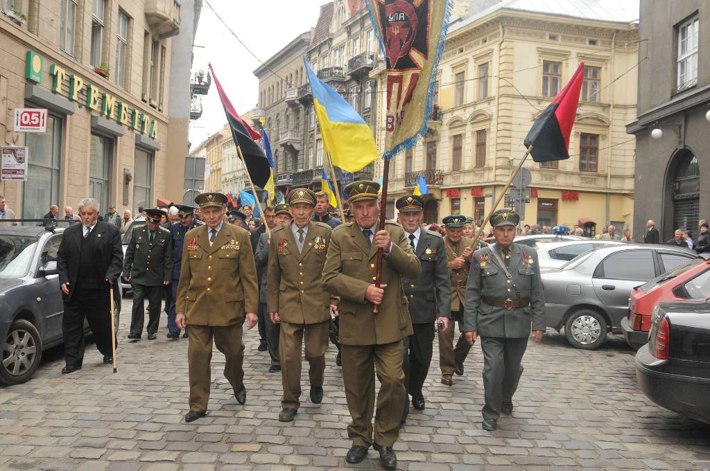 Veterans of Ukrainian Insurgent Army (UPA)  in Lviv, 2015. Source: dyvys.info ~