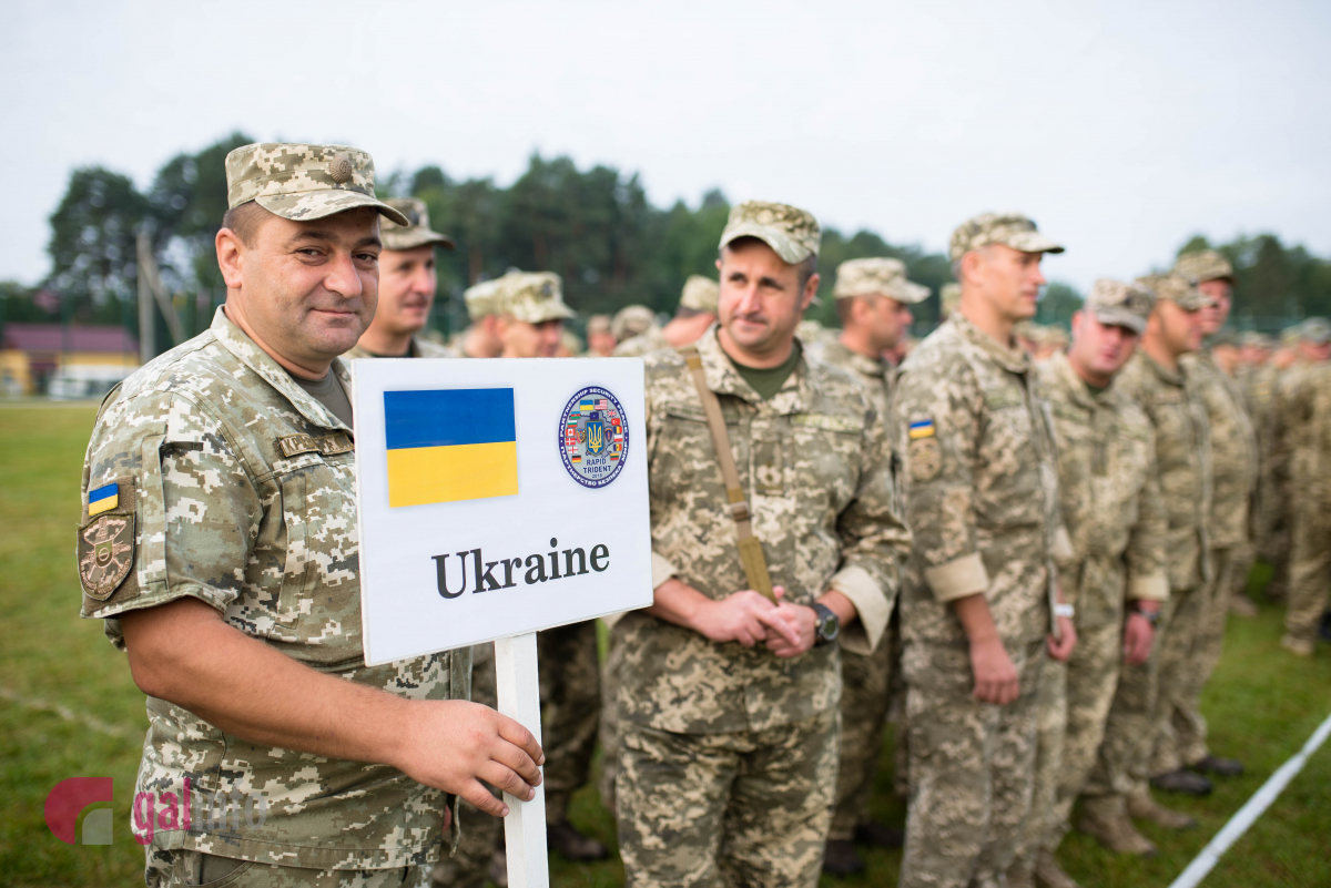 Войска нато на территории украины. Украина НАТО. Учения НАТО на Украине в 2021. Учения НАТО. Форма НАТО на Украине.