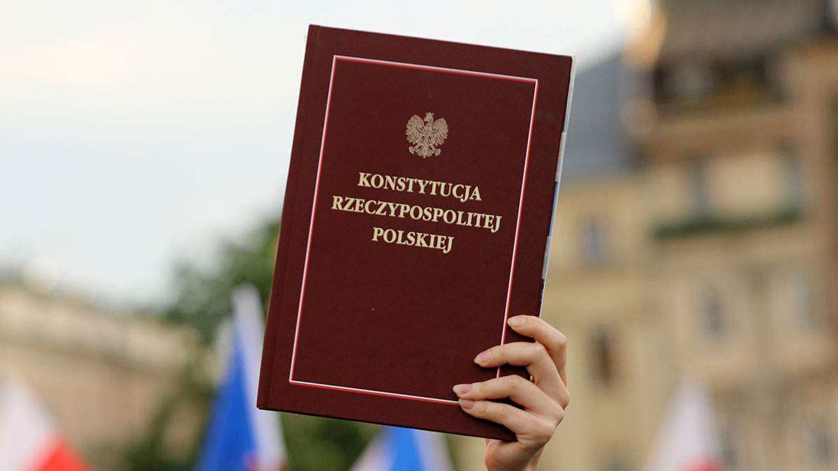 Польща пропонує зміни до Конституції, аби конфісковувати заморожені російські активи