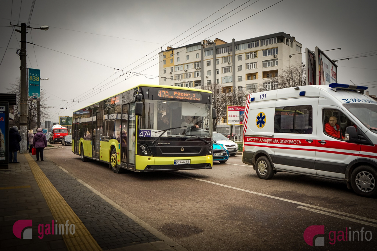 Від завтра у Львові курсуватимуть автобуси, які припинили роботу