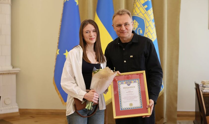 16-річна львівська фехтувальниця отримала від громади міста премію понад 100 тисяч гривень