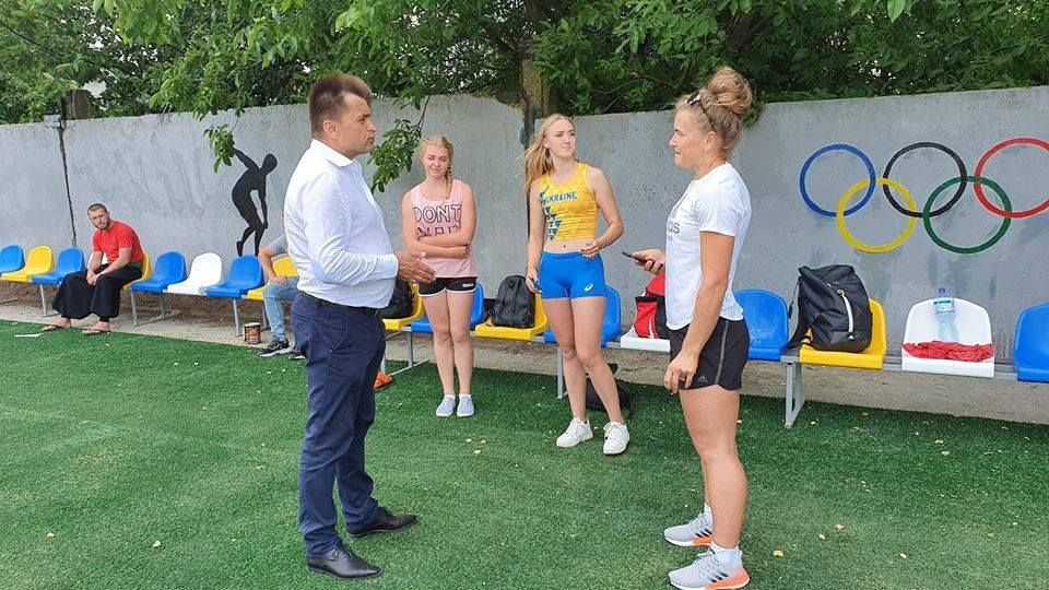 Перший в Україні сертифікований центр легкоатлетичних метань відкрили в Луцьку