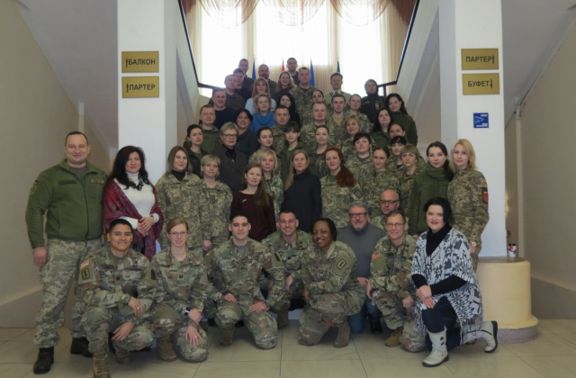Американські фахівці провели тренінг для українських військових психологів