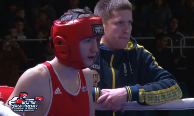 На молодіжному чемпіонаті України з боксу львів’яни виграли повний комплект медалей