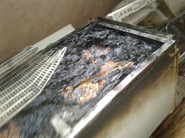 У Червонограді ледь не згоріла квартира. Фото: ДСНС