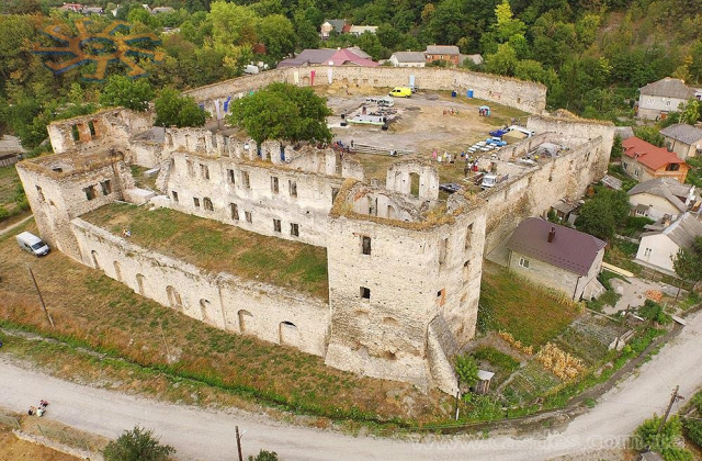 Чортківський замок, фото - Замки і храми України