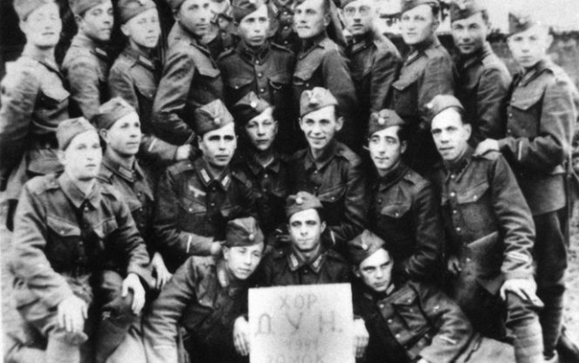Хор батальйону Роланд, 1941 рік