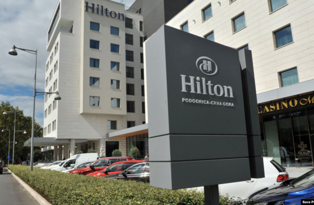 У США помер власник відомої мережі готелів - Баррон Хілтон