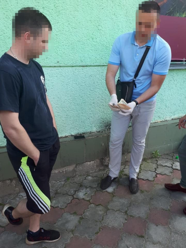 На Львівщині СБУ затримала на вимаганні очільника громадської організації