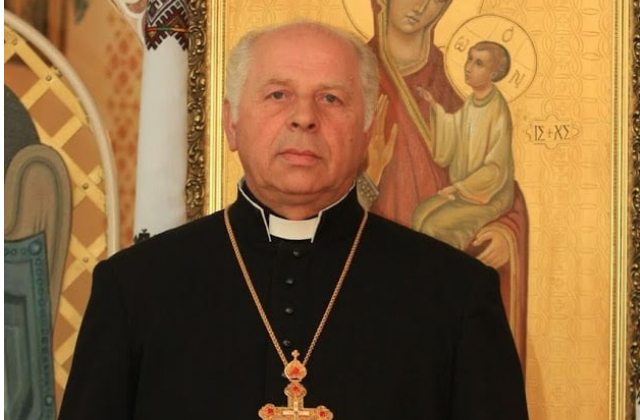 Отець Мирослав Микитюк