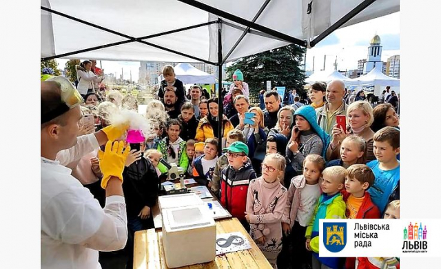 У Львові відбувся фестиваль "Наукові пікніки"