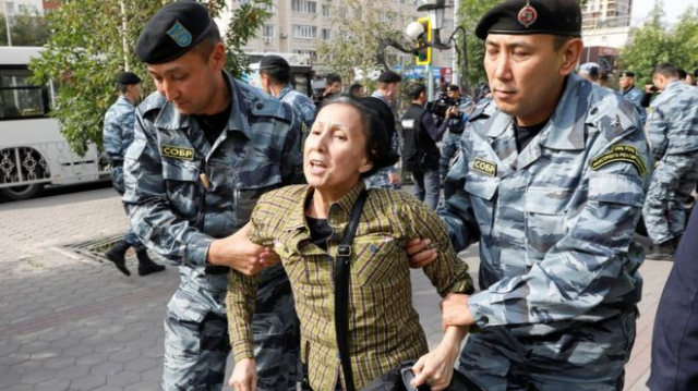 У Казахстані відбулись протести проти експансії Китаю: затримали близько 60 людей