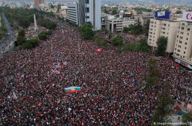 Протест у столиці Чилі Сантьяго зібрав близько 820 тисяч осіб