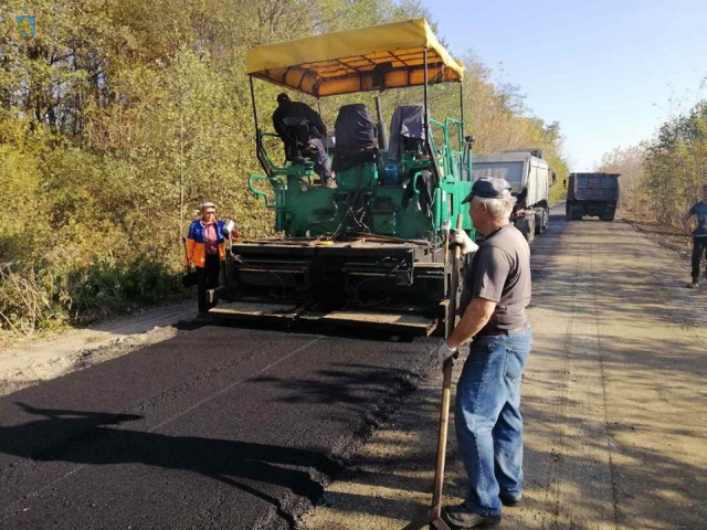 На Миколаївщині триває ремонт дороги Київець – Більче – Волиця