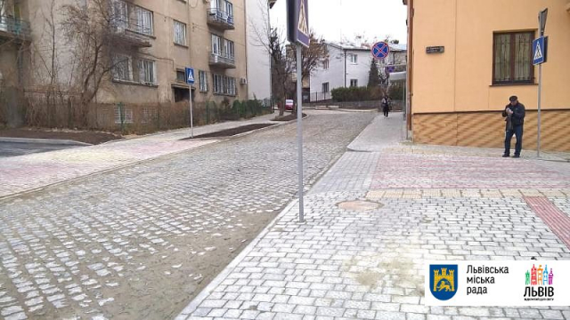 У Львові завершили ремонт вулиці Піскової