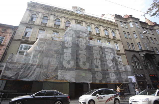 У центрі Львова розпочалась реставрація шести балконів
