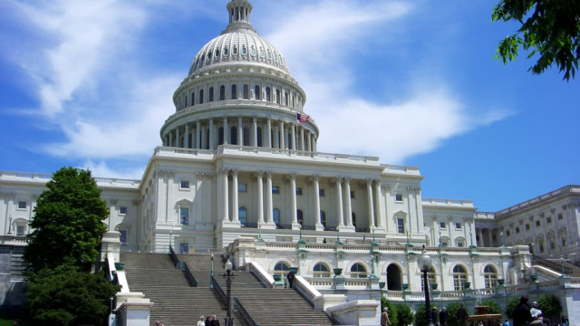 Сенат США проголосував за допомогу Україні на понад $60 млрд